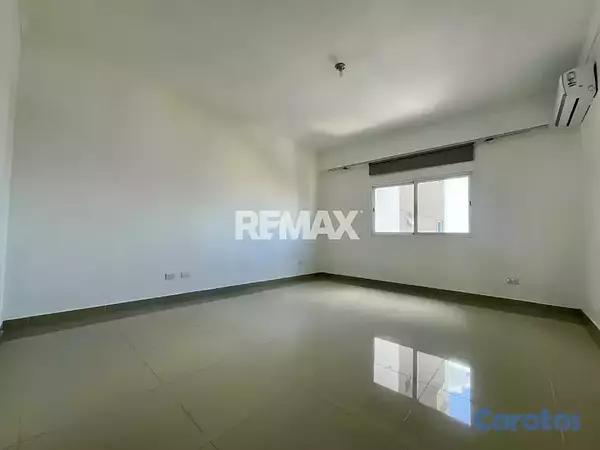 apartamentos - Apartamento con Línea Blanca en La Julia 8