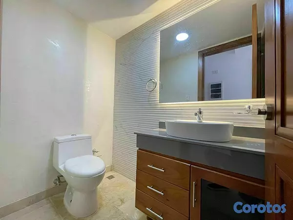 apartamentos - En alquiler apartamento en Ensanche Naco  4