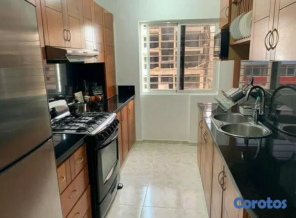 apartamentos - Apartamento remodelado de oportunidad en la Av. Monumental cerca autopist duarte 8