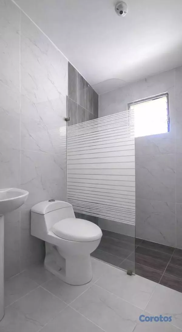 casas - Casa en Venta de Dos Niveles en Miramar 17