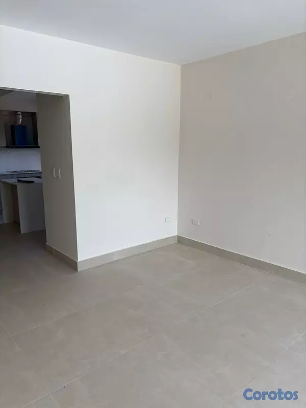 apartamentos - Alquiler Apartamento 3 Habitaciones + Servicio | T 2