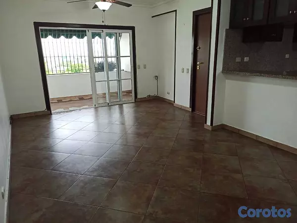 apartamentos - Vendo apartamento en el Ens. Ozama   Consta de   3 1