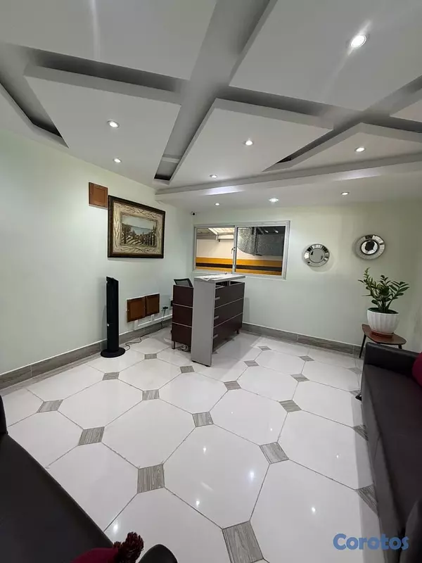 apartamentos - vendo en el millón tercer nivel tres habitaciones 2.5 baños dos parqueos balcón 18