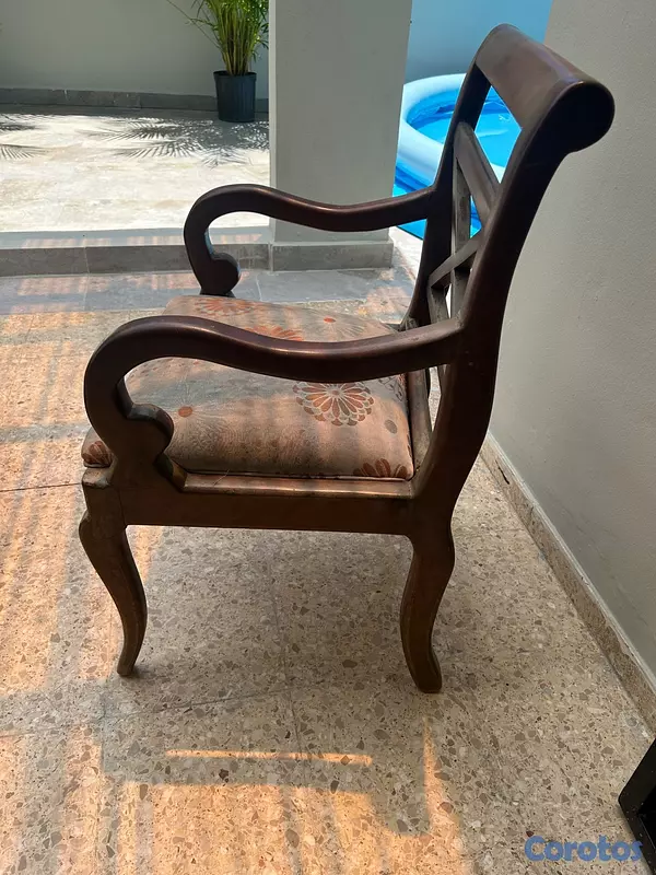 muebles y colchones - Comedor de caoba y anexos 2