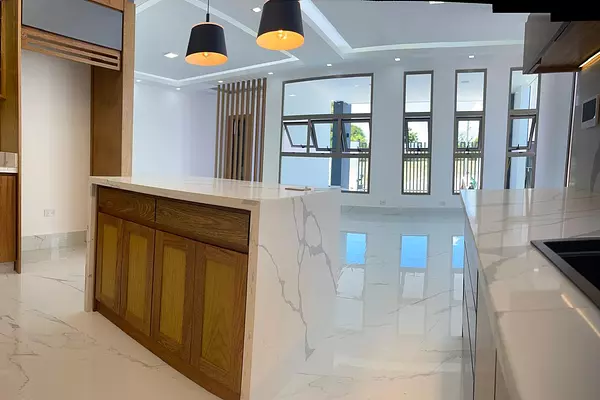 apartamentos - Casa en Proyecto Cerrado, Llanos de Gurabo 4