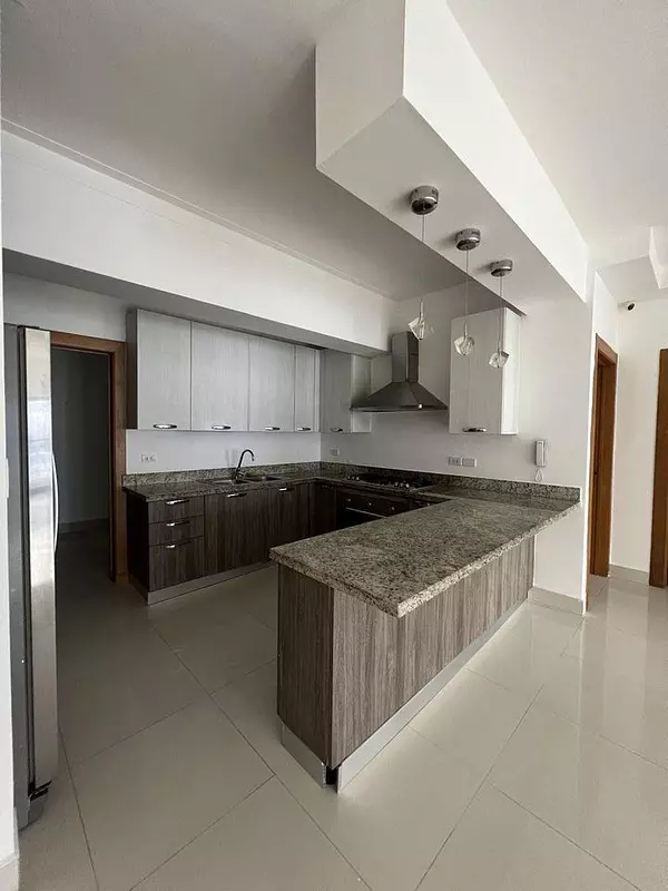 apartamentos - Apartamento en piantini 8vo nivel 2 habit. 1558 9