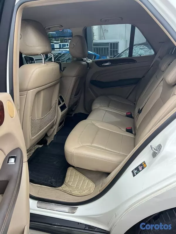 jeepetas y camionetas - Mercedes Benz ML-300 2013 5