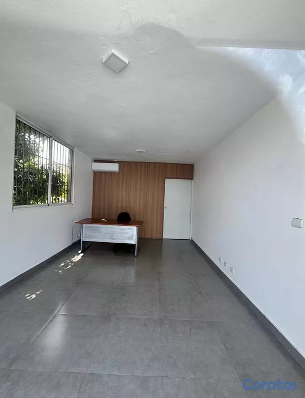 oficinas y locales comerciales - LOCAL COMERCIAL  3