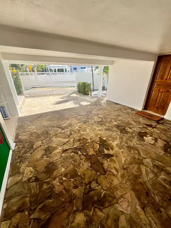 casas vacacionales y villas - villa en cofresi puerto plata  5