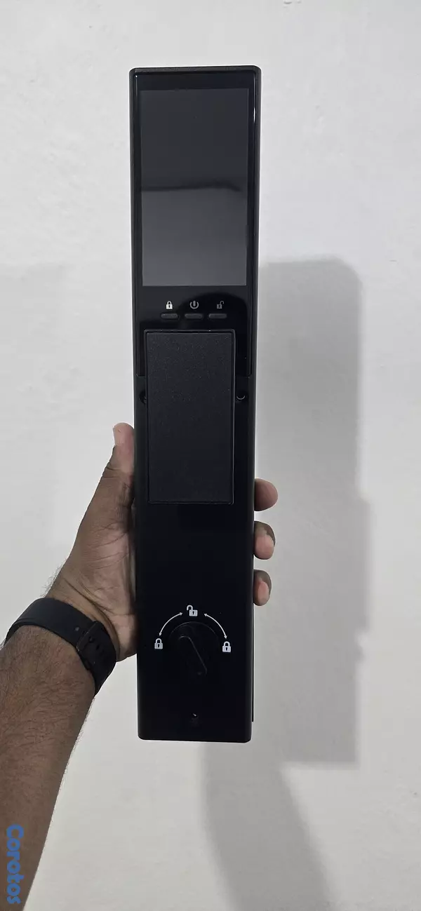 decoración y accesorios - Cerradura Smart 830-16023 con Cámara y App Tuya 3