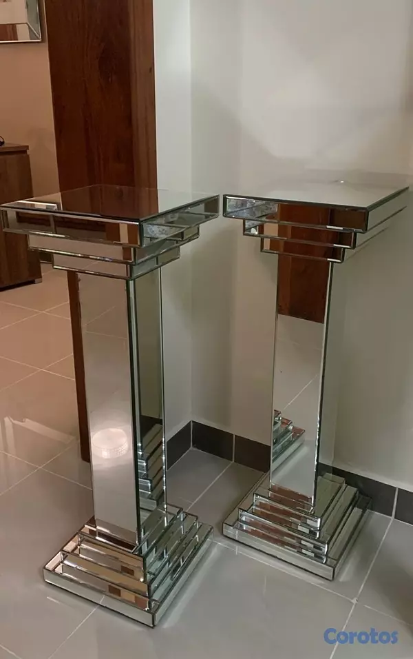 decoración y accesorios - Se vende centro de mesa con repisa y esquineros 9