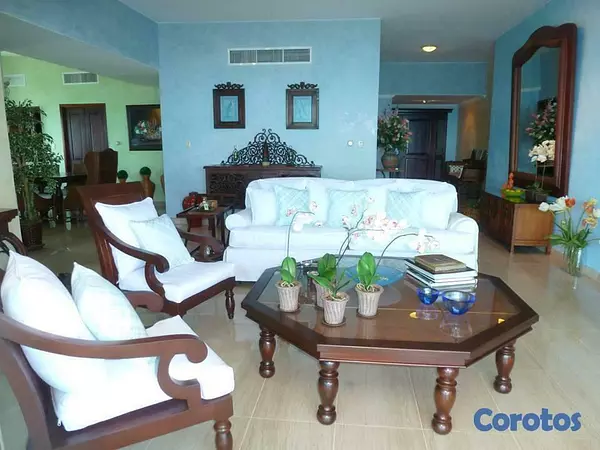 apartamentos - Apartamento en venta de 3 habitaciones vista al mar en Malecon Center 6