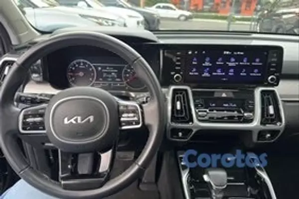 jeepetas y camionetas - Kia sorento  2022 de diler como nueva perfecta condiciones y lista para entragar 4