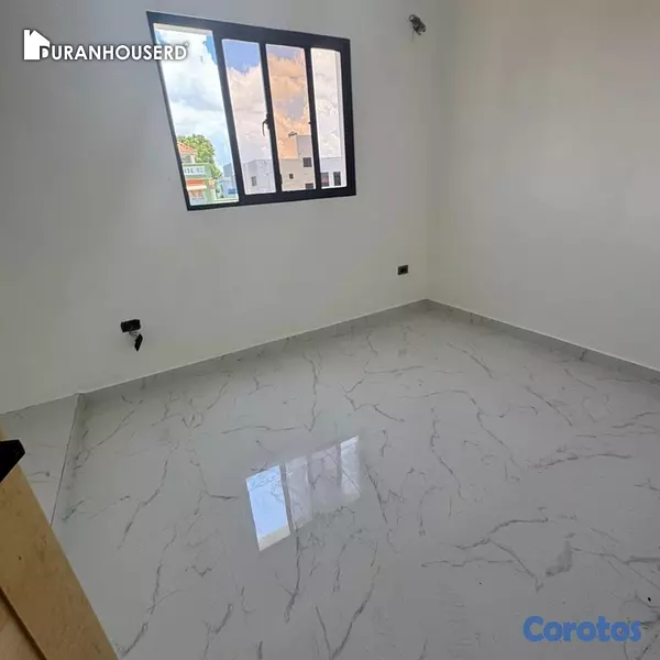 casas - venta de casa con piscina en la autopista de san isidro Santo Domingo este  3