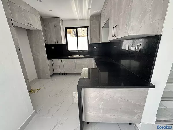 apartamentos - venta de casa de lujo con piscina y 4 habitaciones en la autopista de san isidro 5