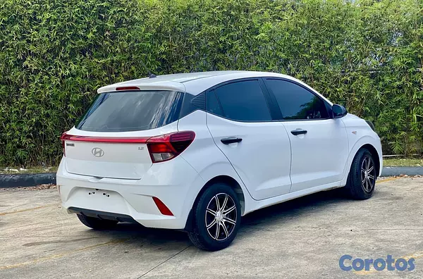 carros - HYUNDAI GRAND I 10 2024 1