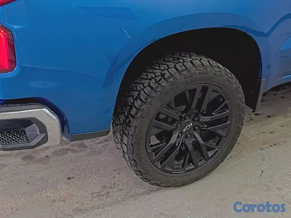 jeepetas y camionetas - Chevrolet Silverado 1500 LTZ Duramax 2022 2