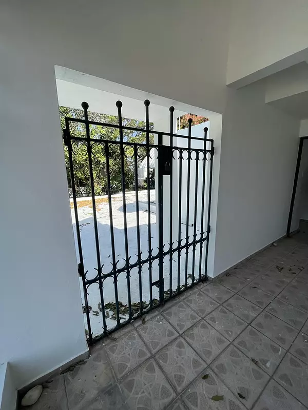 casas - Casa en Venta, La Castellana RD$ 25,000,000   3