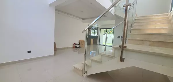 casas - Vivienda Completamente Nueva en Proyecto Cerrado, Ave. 27 de Febrero   2
