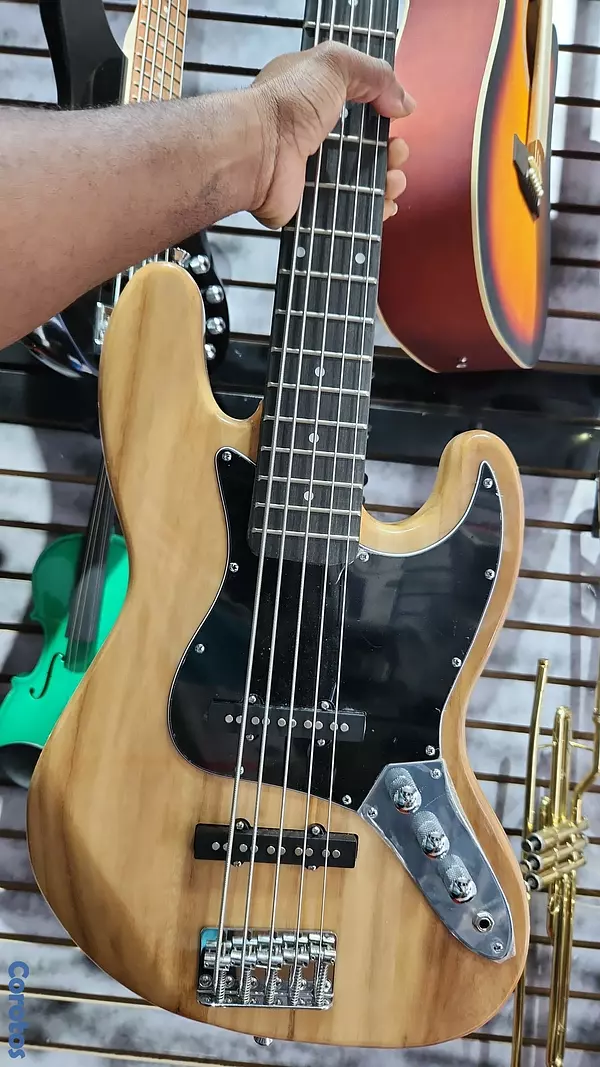instrumentos musicales - Bajo electrico Disponible  2
