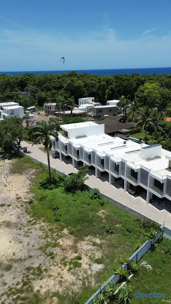 casas vacacionales y villas - A solo pasos de la playa caminando podrás tener esta 👇 bella casa  8