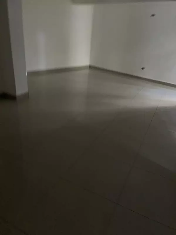 oficinas y locales comerciales - Local moderno y céntrico evaristo 7
