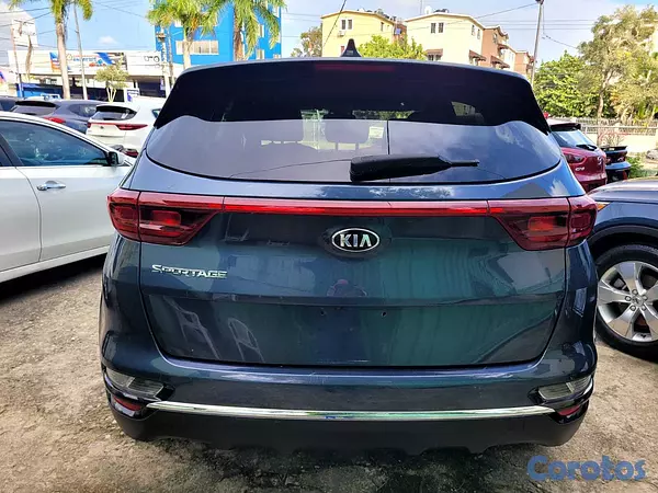 jeepetas y camionetas - Kia Sportage LX 2021 8