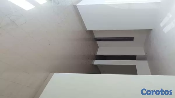 oficinas y locales comerciales - En Alquiler Local en la Julia en Segundo Nivel de 560m2 10