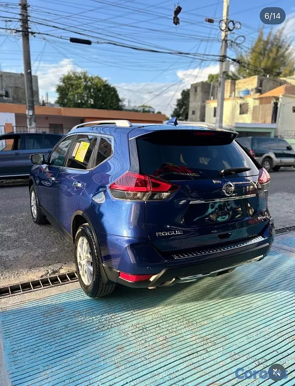 jeepetas y camionetas - Nissan Rogue SV 2020 4