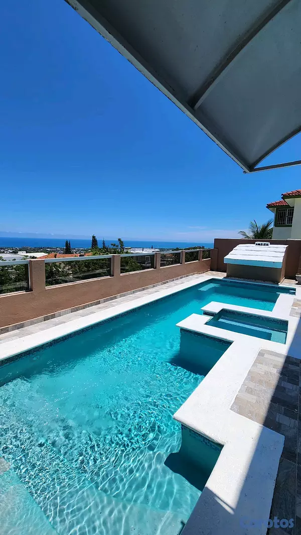 casas - Casa con espectacular vista al mar y la montaña con piscina  2
