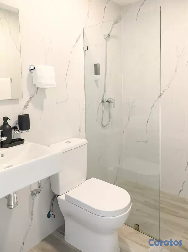 apartamentos - Apartamento Amueblado de lujo en Urbanización Real con vista al mar.
 9
