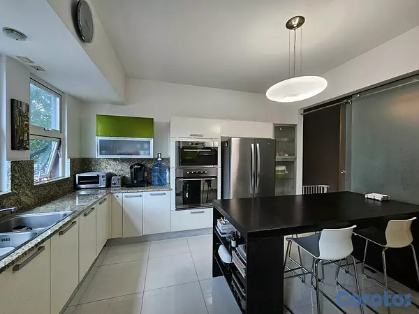apartamentos - Venta de Apartamento en Paraiso  6