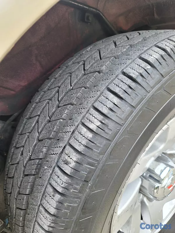 jeepetas y camionetas - Mitsubishi Montero Sport  16