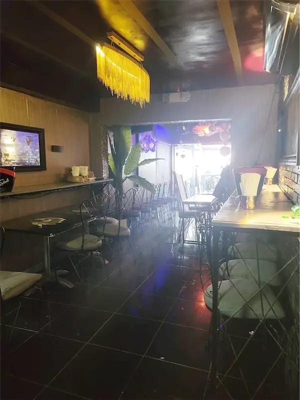 oficinas y locales comerciales - Local con terraza en Piantini 5