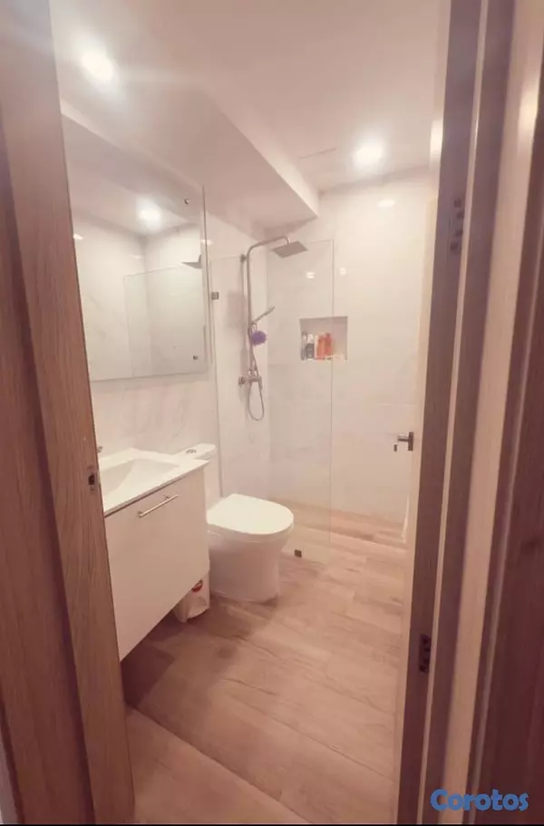 casas vacacionales y villas - Apartamento disponible SOLE 3 D5 en The Beach At Punta cana City Place. 5