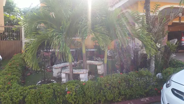 casas - SE VENDE Casa en Ciudad Modelo 6