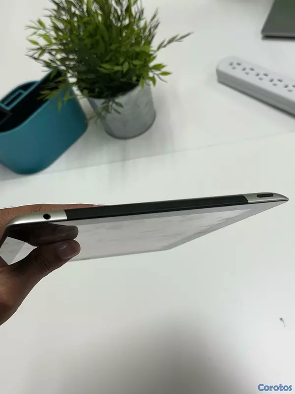 celulares y tabletas - iPad 3ra Generación – 32GB WiFi 2