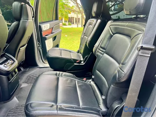 jeepetas y camionetas - 2020 Lincoln Navigator Reserve - Recien Importada! 9