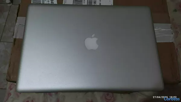computadoras y laptops - Macbook Pro 2011 --- 15" Pulgadas 4