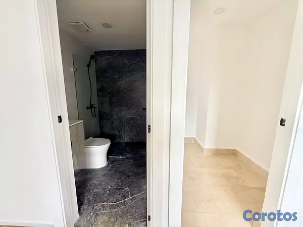 apartamentos - vendo Miramar Sur vista al mar tres habitaciones con su baño 3 parqueos balcón 12