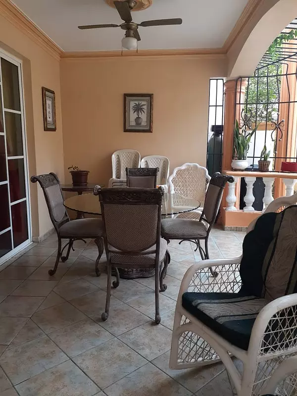 casas - CASA RESIDENCIA CORALES DEL SUR  5