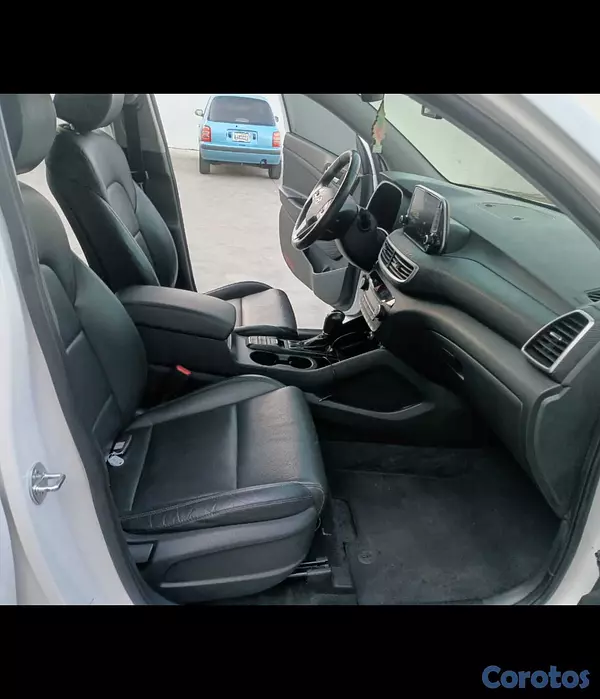 jeepetas y camionetas - HYUNDAI TUCSON 2020 BLANCO DIESEL 11