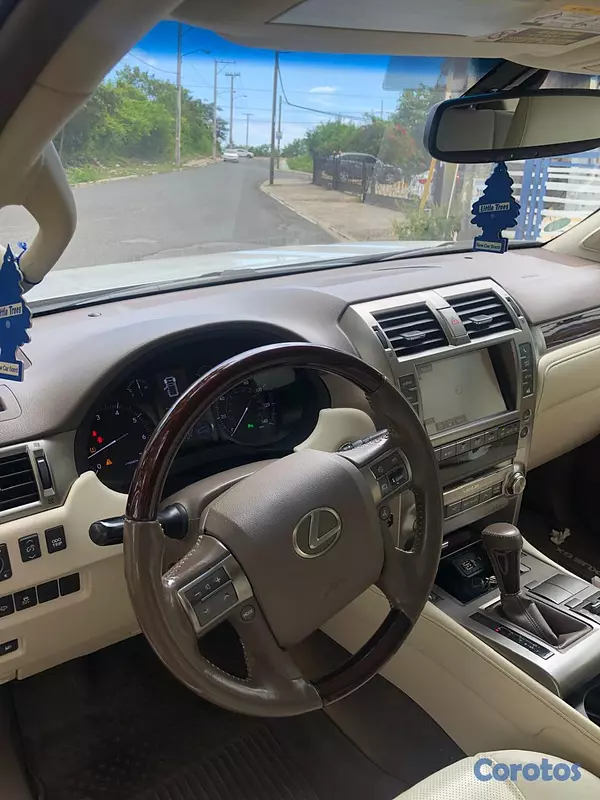 jeepetas y camionetas - Lexus GX460 2018 5