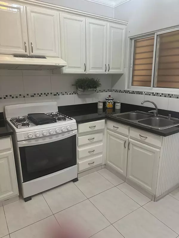 apartamentos - Alquilo apartamento amueblado en Renacimiento  6