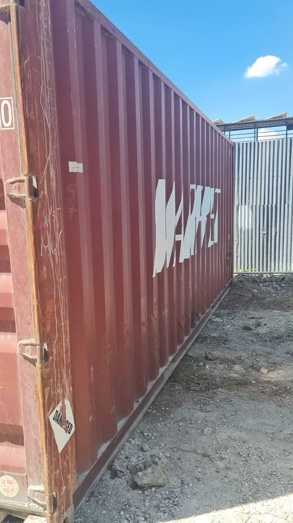 otros vehiculos - Contenedores de 20 pies  2