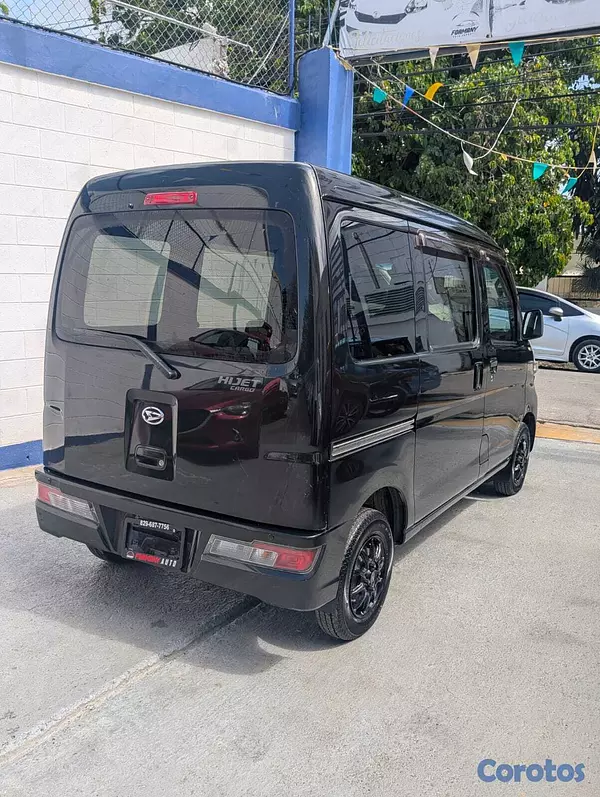 jeepetas y camionetas - DAIHATSU HIJET 2021 5