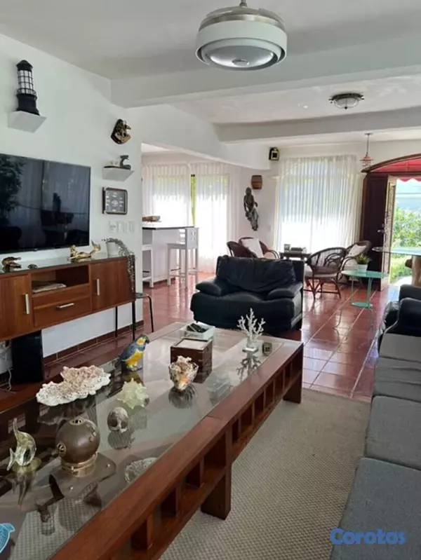 casas vacacionales y villas - VILLA EN PRIMERA LINEA DE PLAYA  9