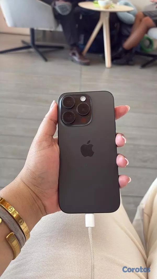 celulares y tabletas - IPHONE 15 PRO 3