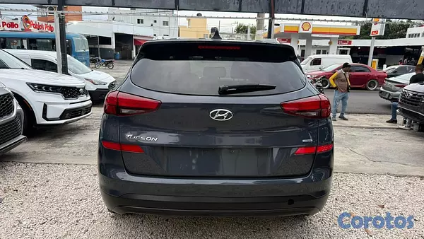 jeepetas y camionetas - HYUNDAI TUCSON SE 2021 3