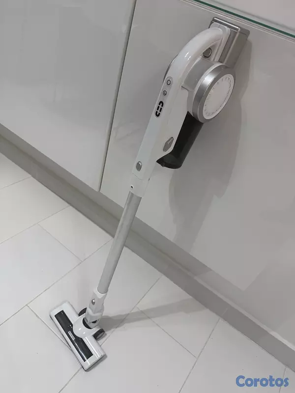 electrodomesticos - Aspiradora moderna recargable importada 2